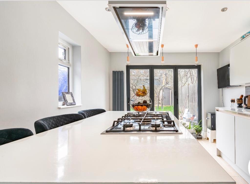 Cozy Private Room Λονδίνο Εξωτερικό φωτογραφία