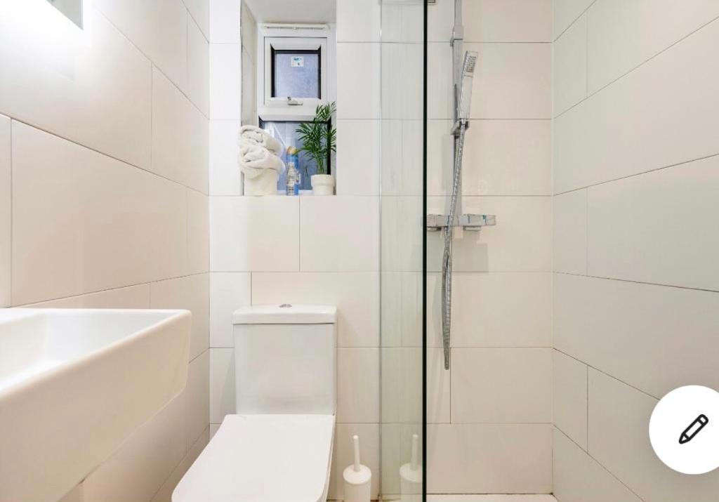 Cozy Private Room Λονδίνο Εξωτερικό φωτογραφία